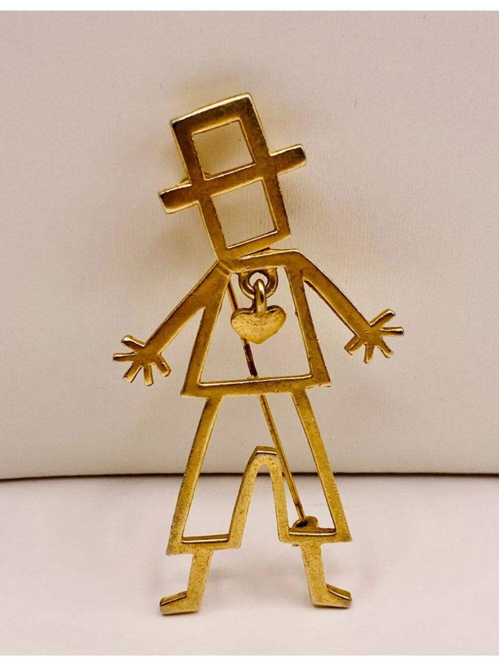 Alan J. Vintage Gold-Tone Stick Figure Brooch Pin -116B
